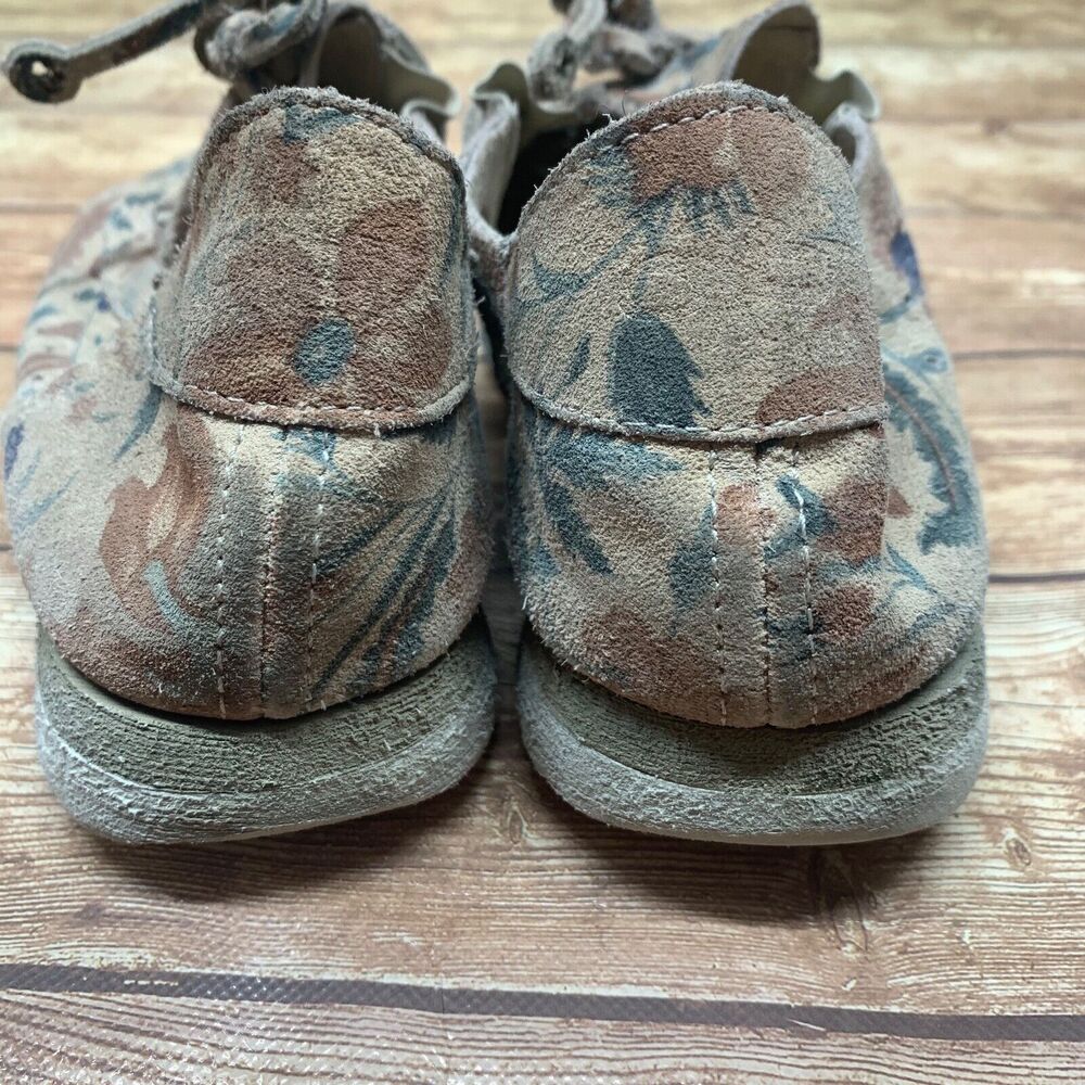 OTBT Lunar Floral Women 9M Comfort Sneaker Off The Beaten Track Perforated Shoes - Picture 4 of 11